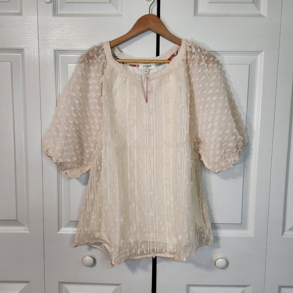 Umgee Cream Swiss Dot Puff Sleeve Blouse LG NWT Cottage Boho Shabby Chic Summer - Picture 1 of 8